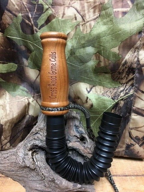 Adjustable Deer Grunt Call - Cherry Wood