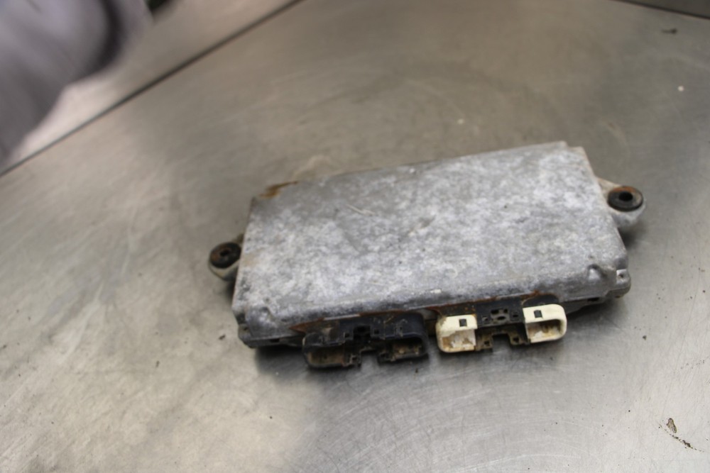 92-95 HONDA ST1100 ECU COMPUTER CONTROLLER UNIT BLACK BOX ECM CDI