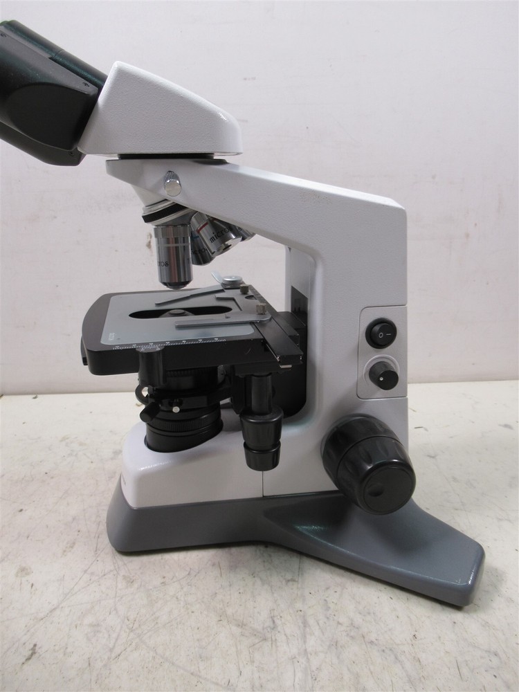 Micros Austria Biological Binocular Microscope MCX100LED w/ 4 Objectives