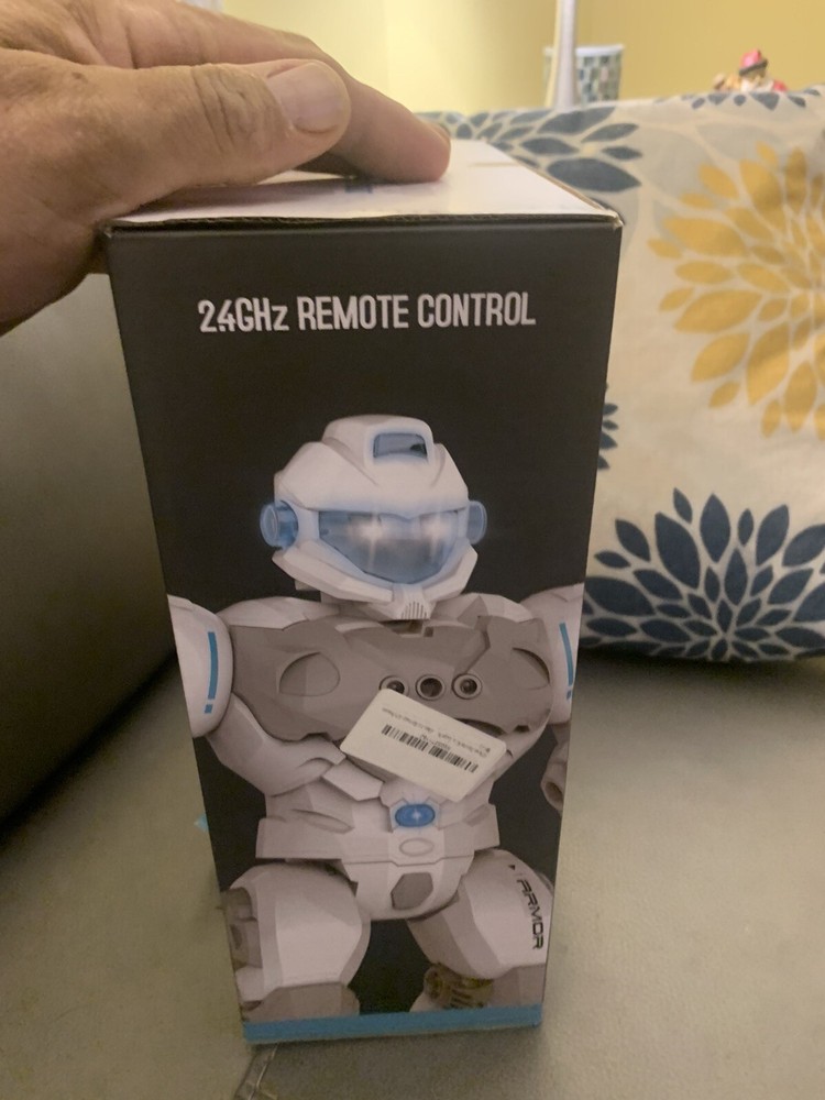 SONOMO Guardian Intelligent Gesture Robot with Remote Control