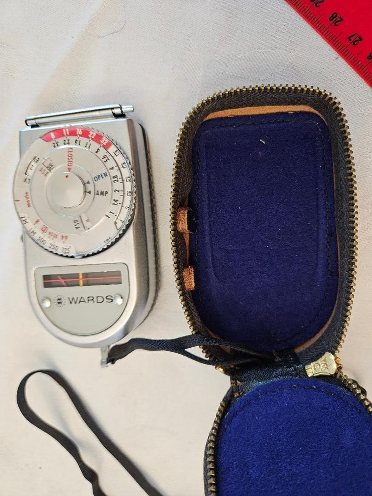 Vintage Wards Exposure Meter Original Leather Case 67-2183 Camera Light Meter