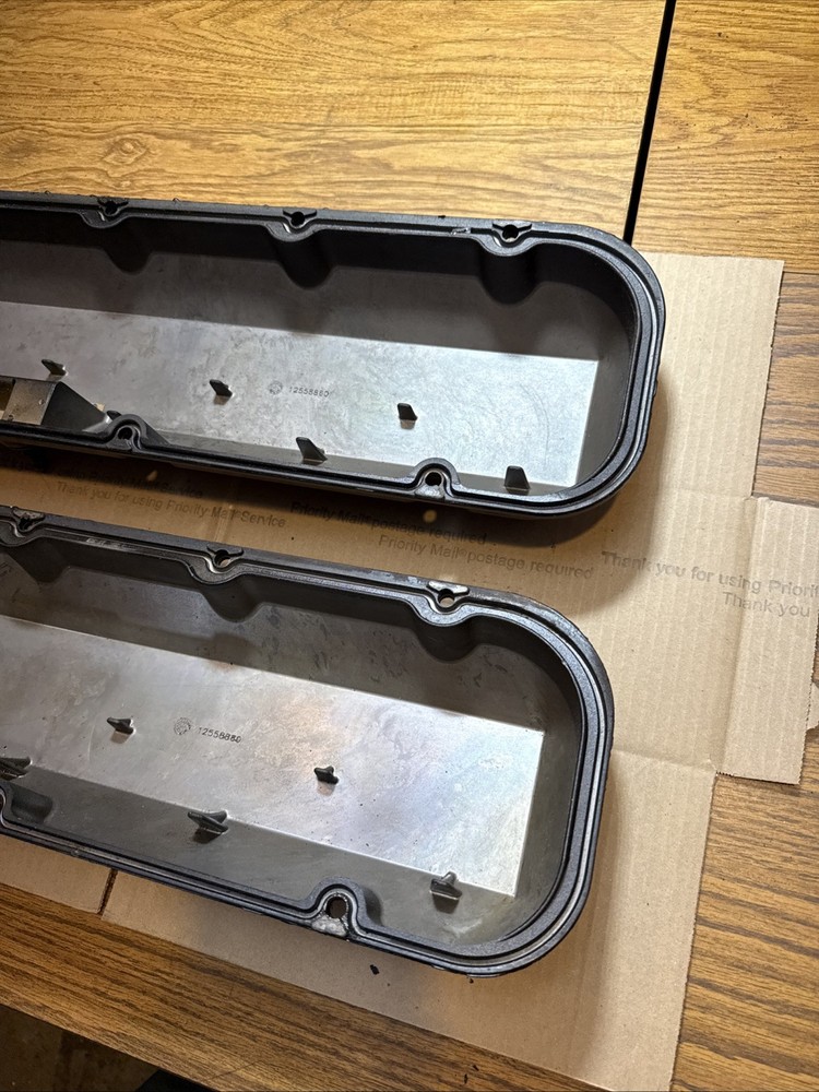 Mercruiser 454 valve covers