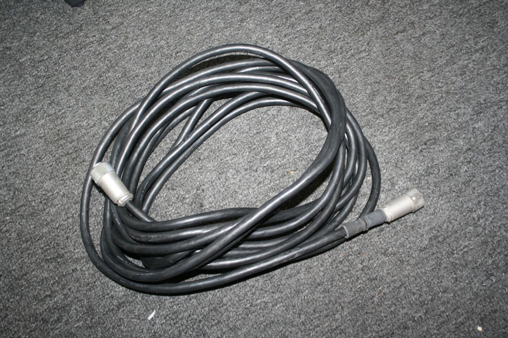 10-pin(M) to 10-pin(M) 25-ft Cable DUB(COMPONENT) cable