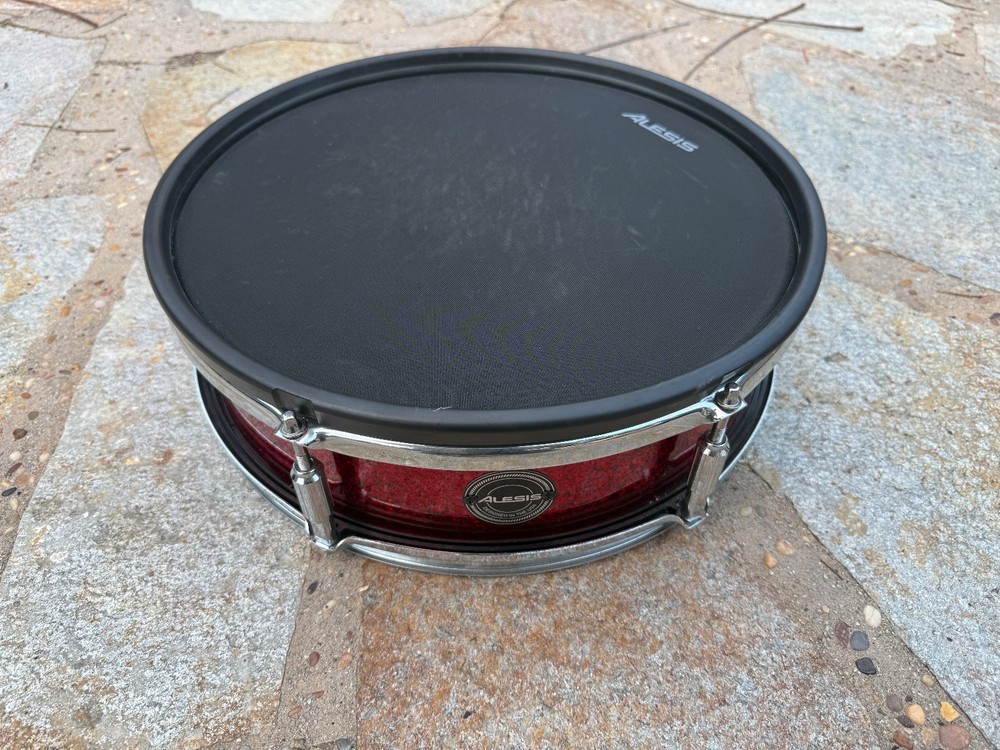 Alesis Strike Pro 14" Dual Zone Mesh Snare