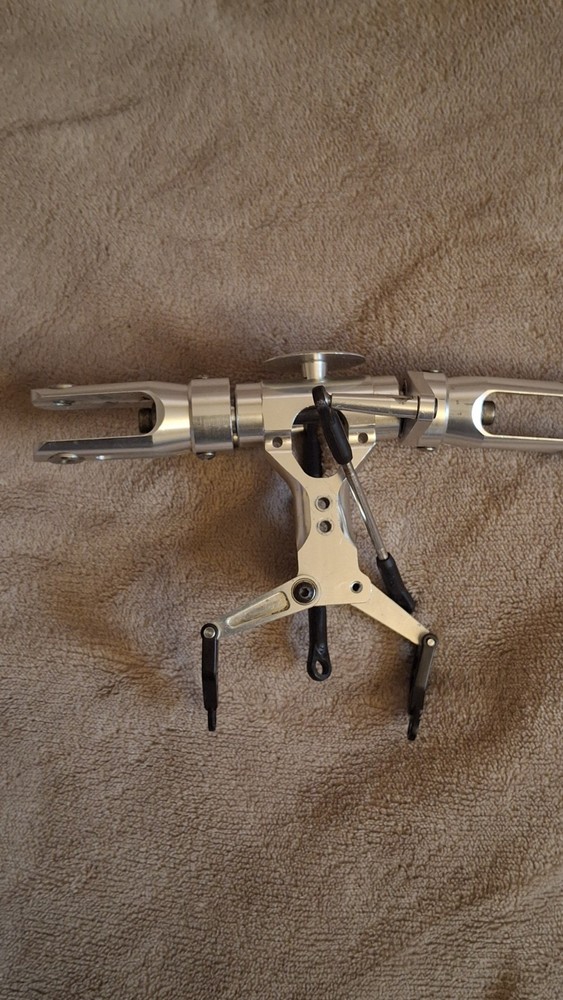 Thunder Tiger Raptor E600fbl Head Unit (Read description)