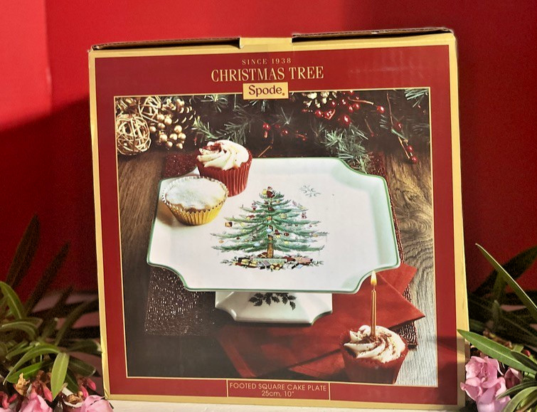 Spode Footed Christmas Cake Stand