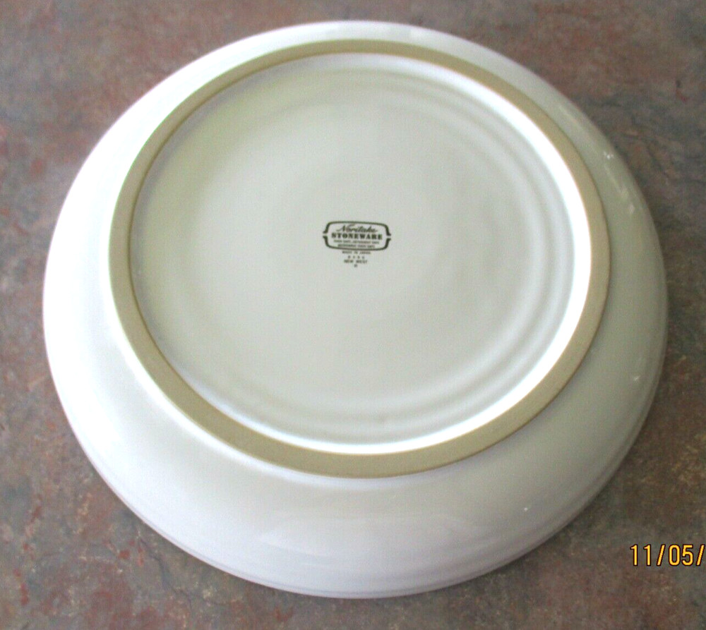 Noritake Stoneware, New West Chip & Dip Base; Excellent Condition