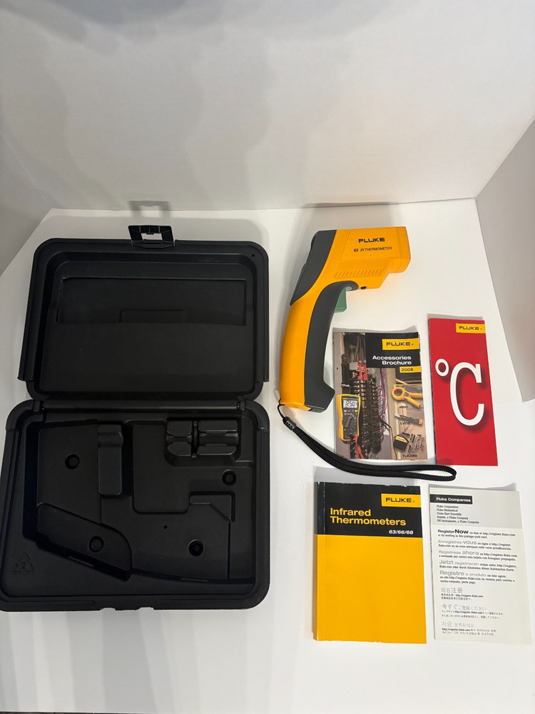 Fluke 63 IR Thermometer Excellent Condition Tested Includes Battery