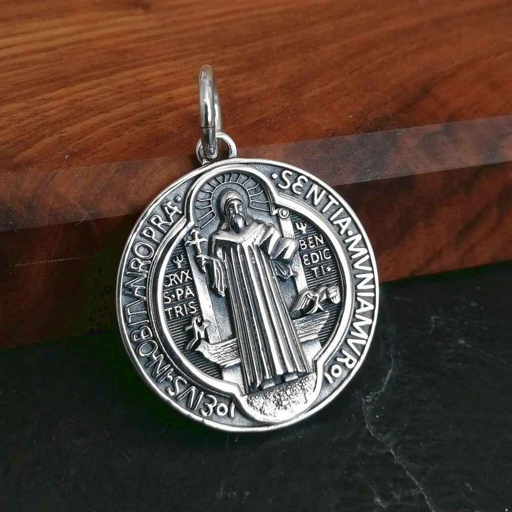 Solid 925 Sterling Silver 28mm Round Saint Benedict Medal Pendant Great Gift
