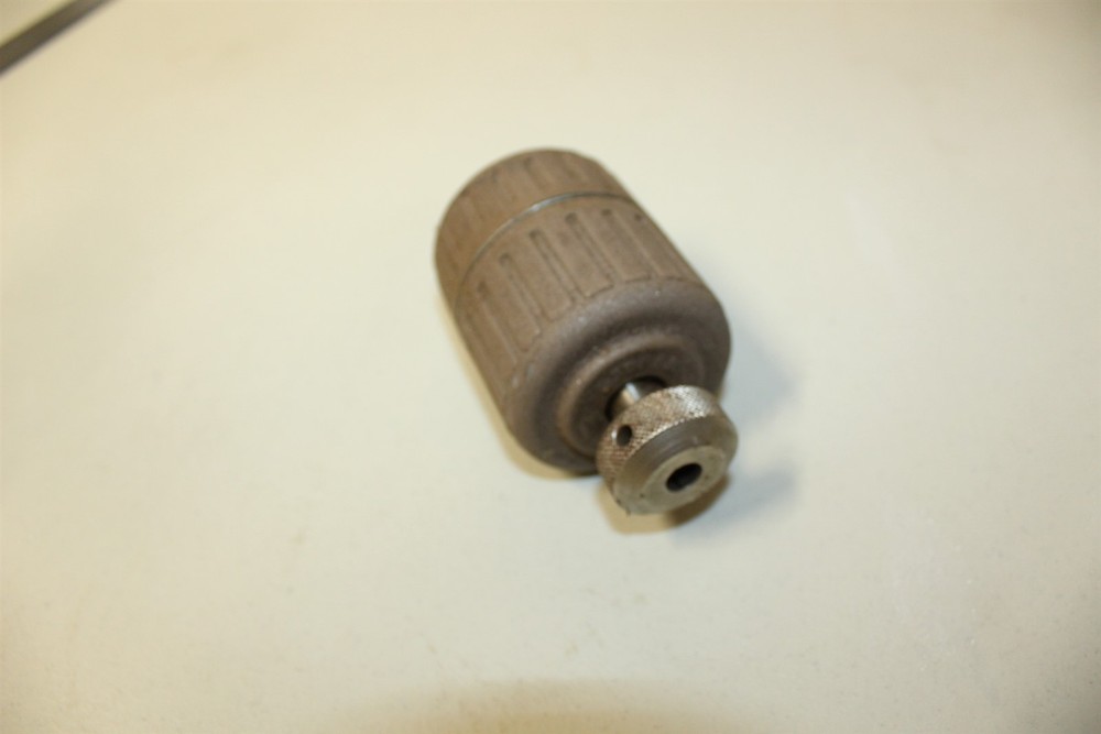 Vintage Supreme Push Pull Tapper Tool Model #9000 Grip Tool