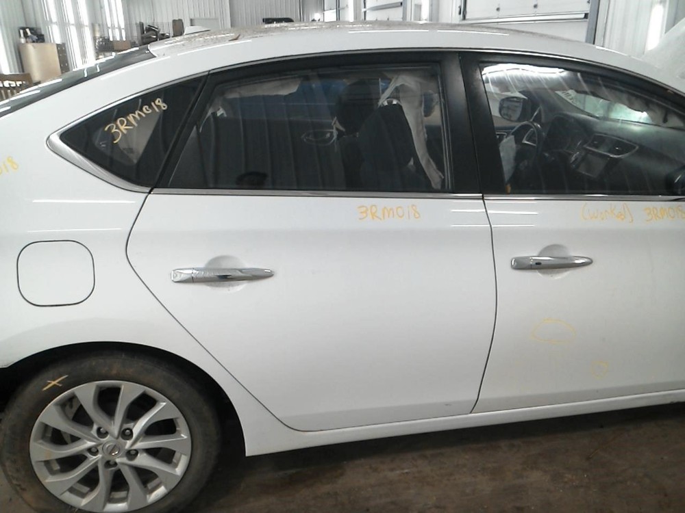 Driver Left Front Spindle/Knuckle Fits 11-25 LEAF 104953009