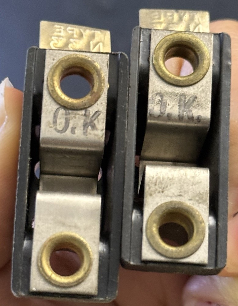 TWO Allen-Bradley HEATER ELEMENTS Vh8