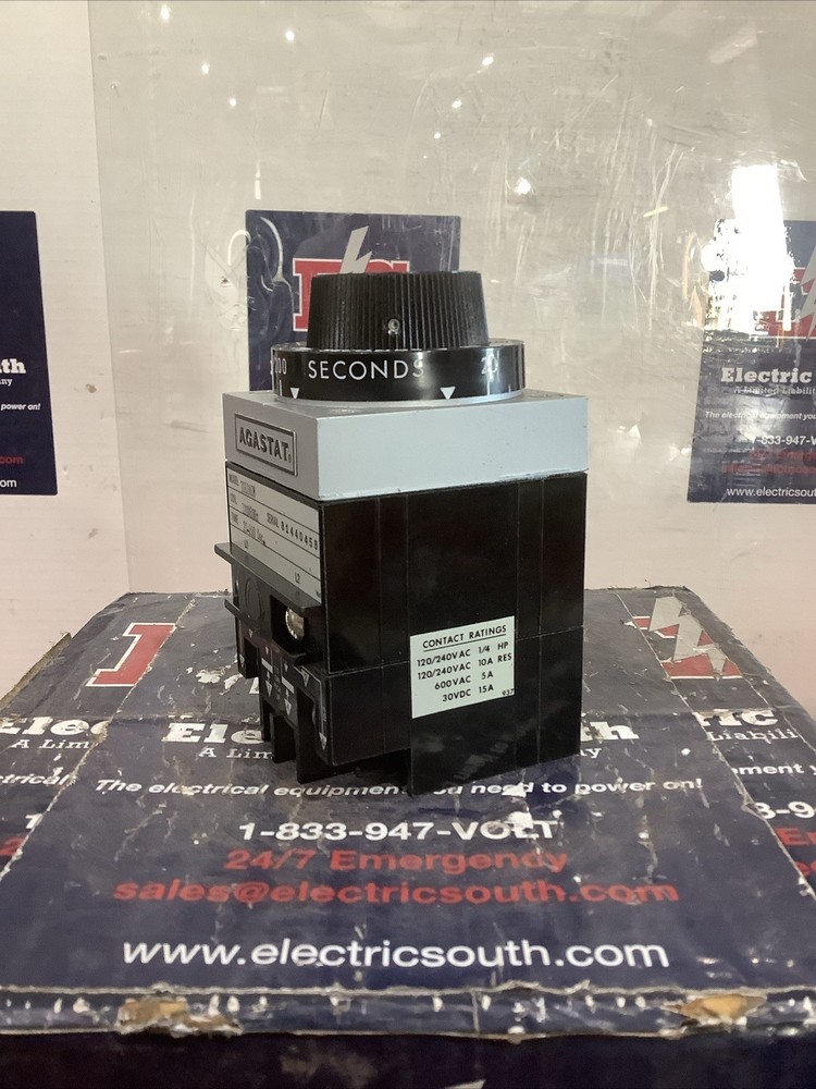 Agastat Time Delay Relay 7012AEM 120 Volt 20-200 Sec