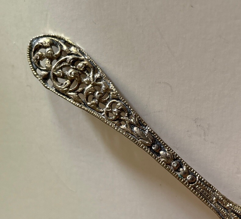 Antique Silver Open Work Scroll Floral Master Salt Spoon Continental 4.25”