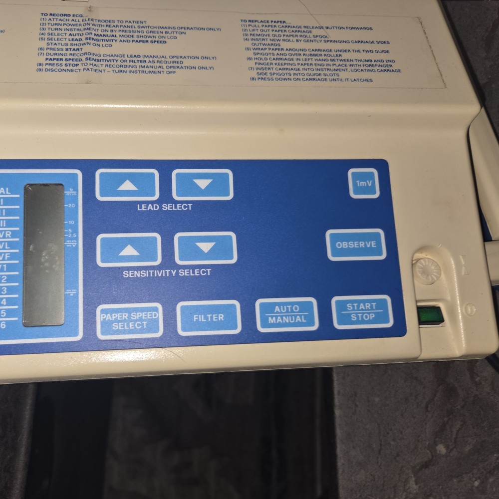 Cambridge SC 1000 EKG Machine
