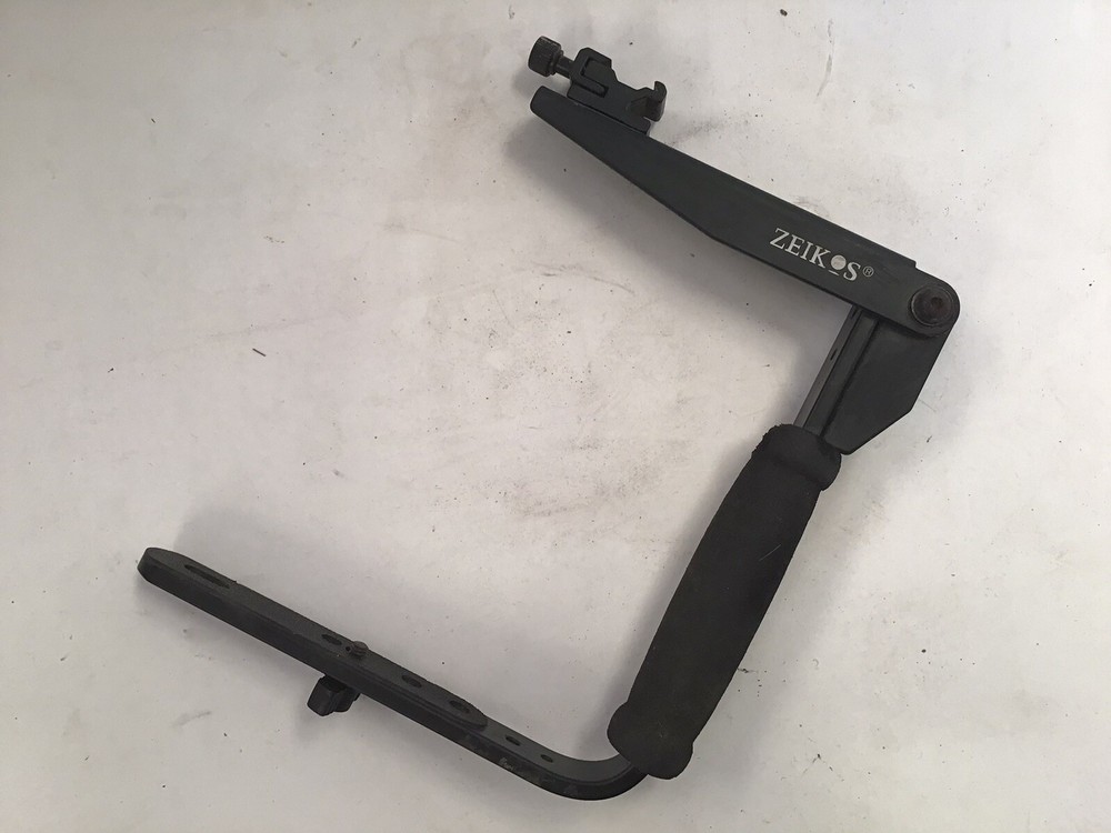 Zeikos Flash Flip Bracket