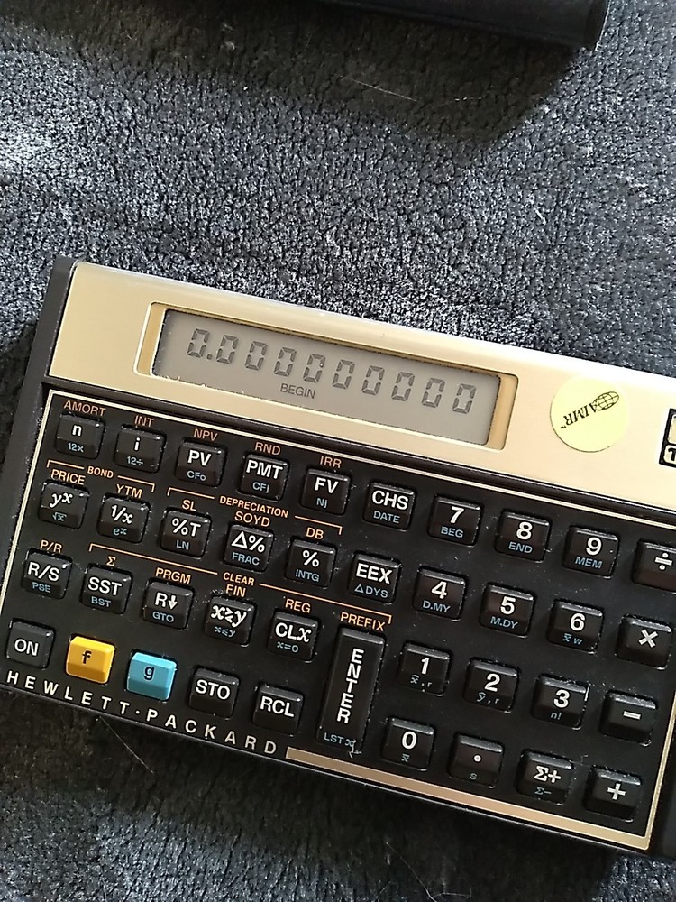 Hewlett Packard 12C Calculator W/Case - Tested