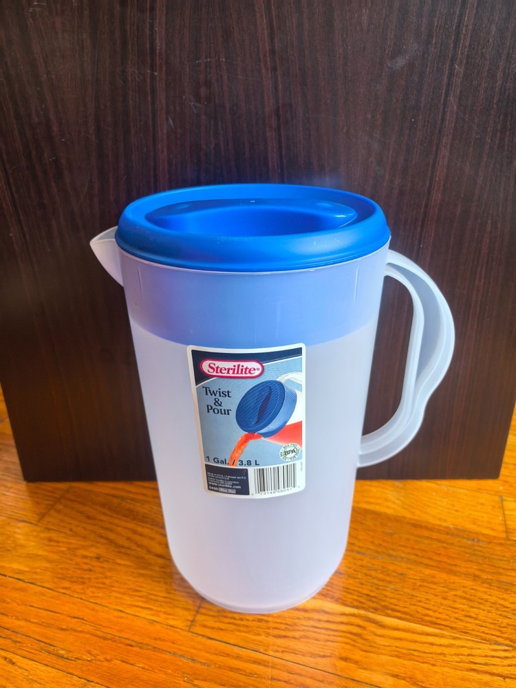 Pitcher with Handle, Sterilite 1 gallon Plastic, White translucent