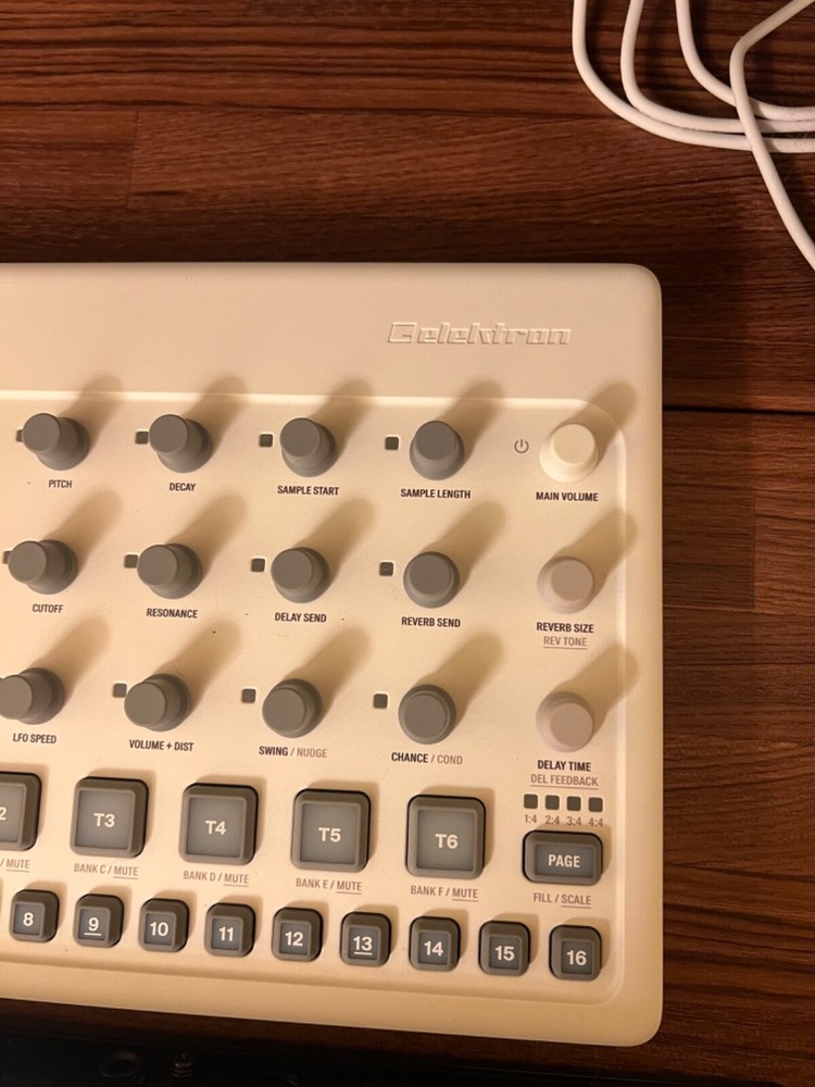 Elektron Model:Samples 2019 - 2020 - White