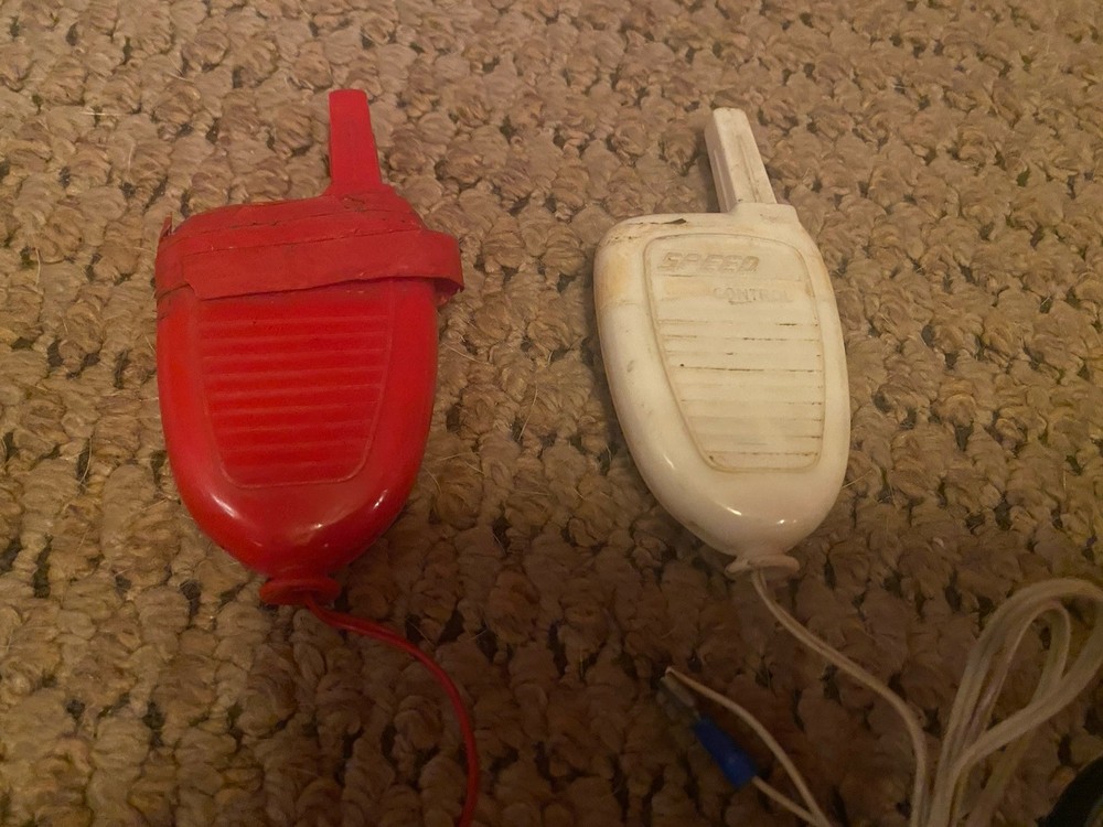 Eldon Power Pack Transformer 3310 Plus Controllers Untested 1/32 Scale