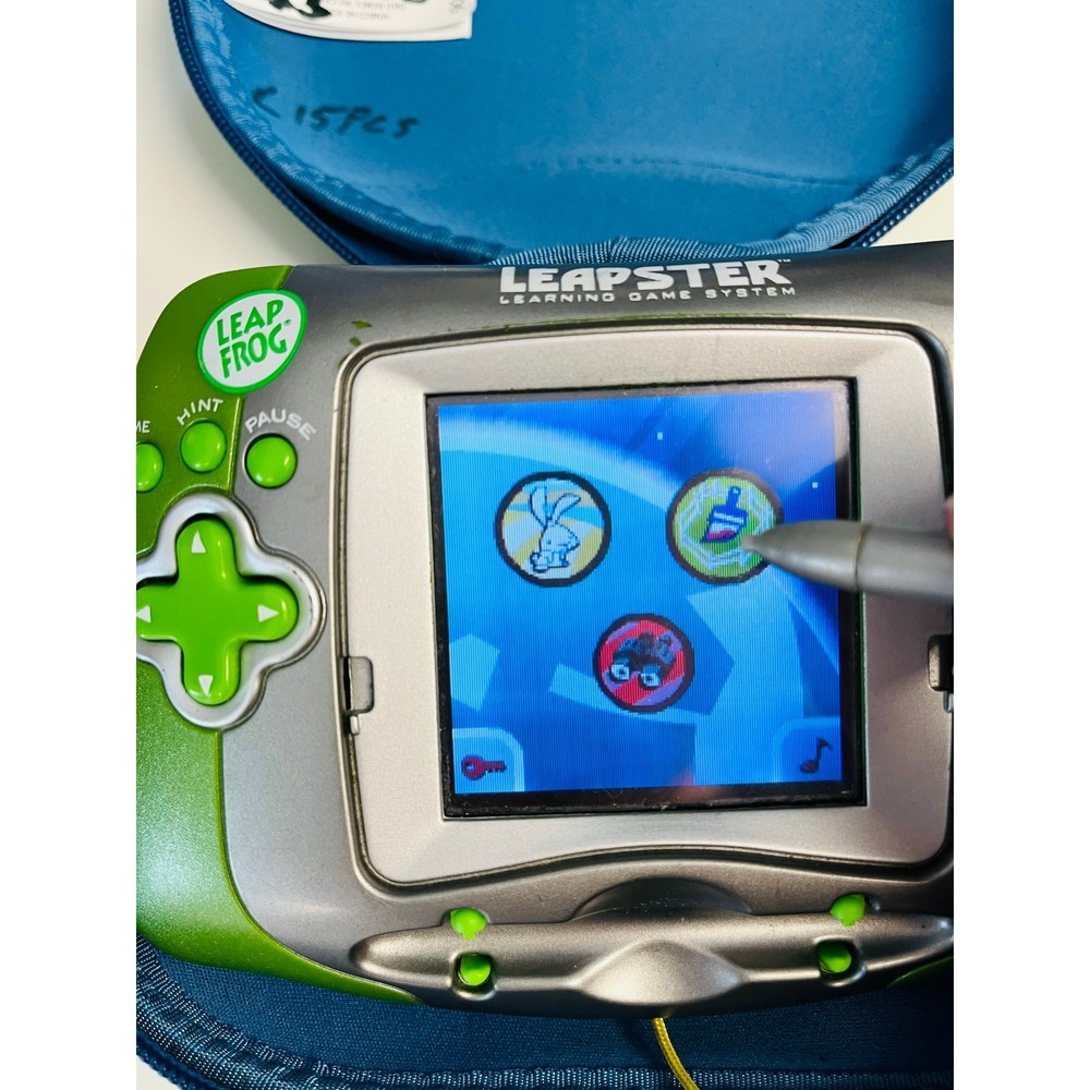 Leap Frog Leapster and 10 Game Set