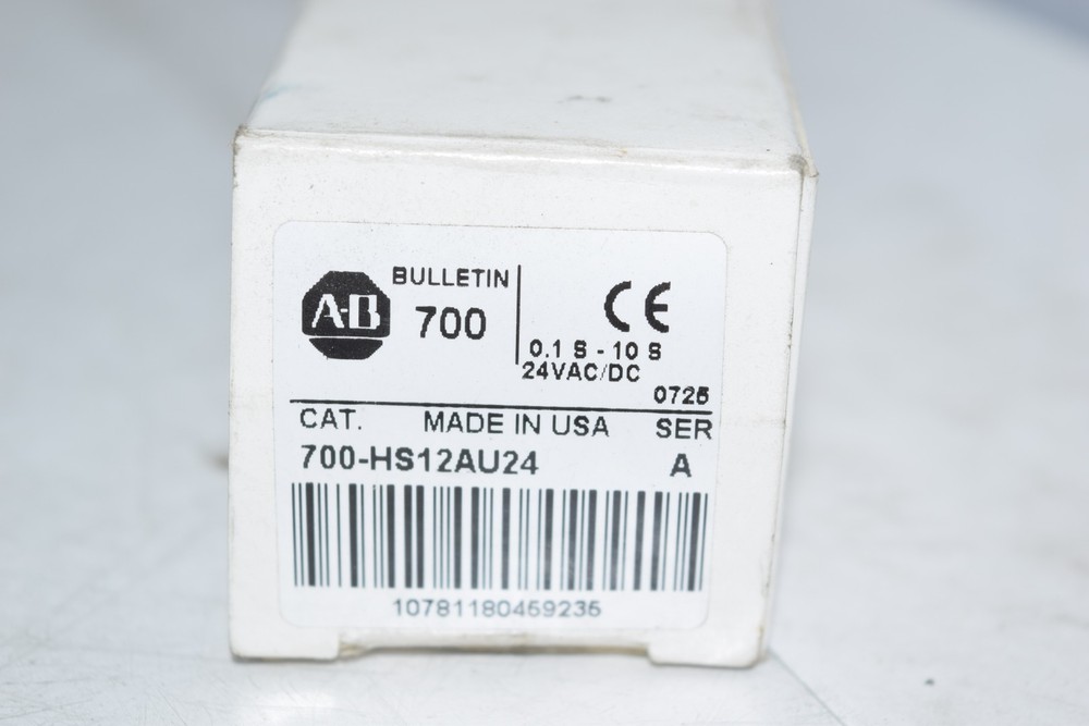 NEW Allen Bradley 700-HS12AU24 Time Delay Relay