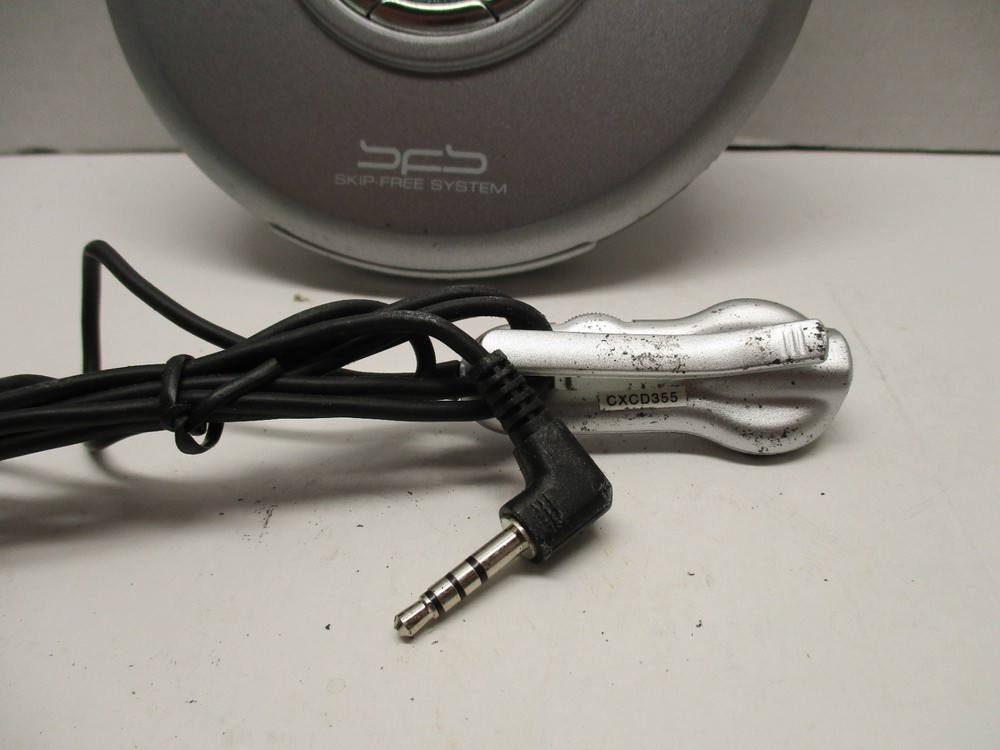 Vintage Coby Portable CD Player DBBS CX-CD355 Working With Controller