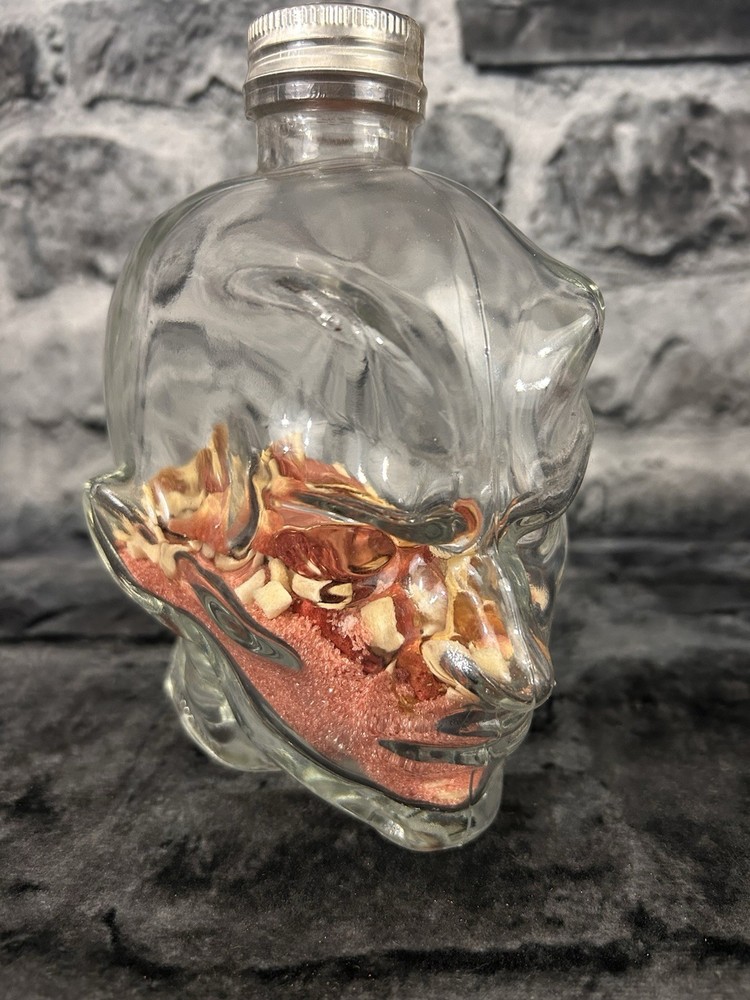 El Diablo Crystal Head Apothecary Magic Display