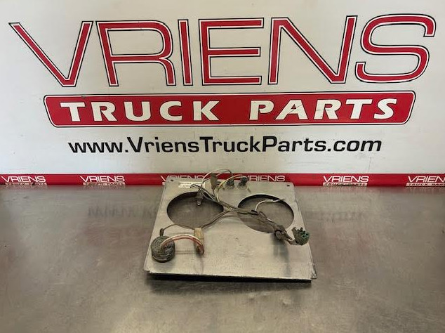 KENWORTH K176-8476 PANEL-DASH INSTRUMENT W/ K092-335CONTROL-PANEL LIGHT