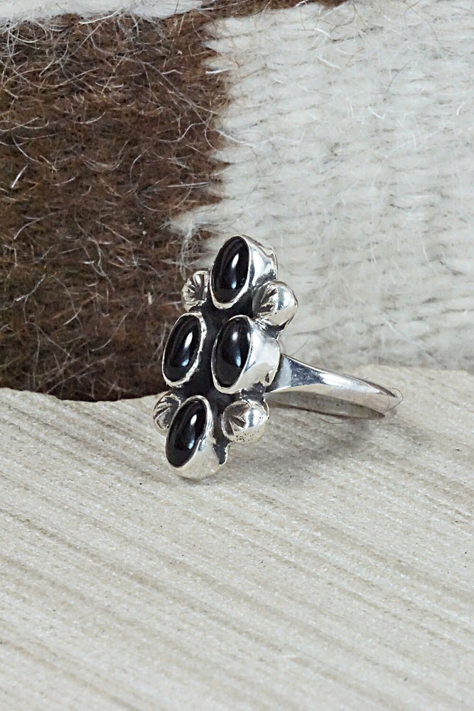 Onyx & Sterling Silver Ring - Priscilla Reeder - Size 8.25