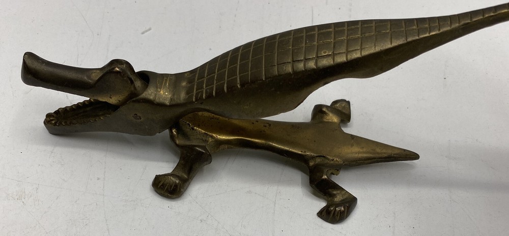 Vintage Brass ALLIGATOR Nutshell Cracker 9 1/2" Long