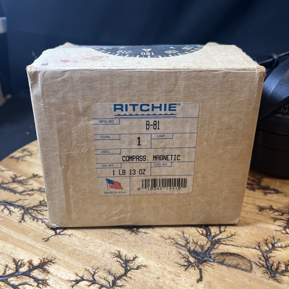 VINTAGE RITCHIE BOAT COMPASS MODEL B-81 EXPLORER NOS UNUSED
