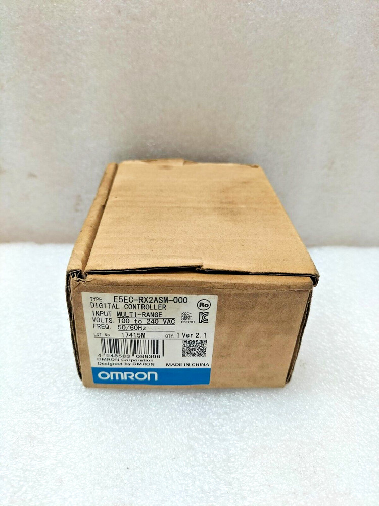 OMRON E5EC-RX2ASM-000 DIGITAL TEMPERATURE CONTROLLER