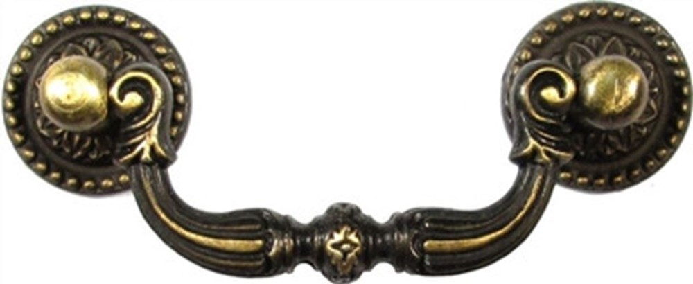 2-1/2" Colonial Revival Pull Antique Brass