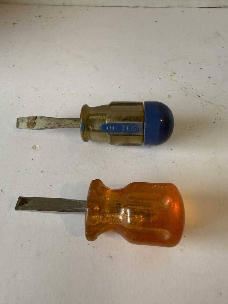 Vintage 2 Stubby Screwdrivers