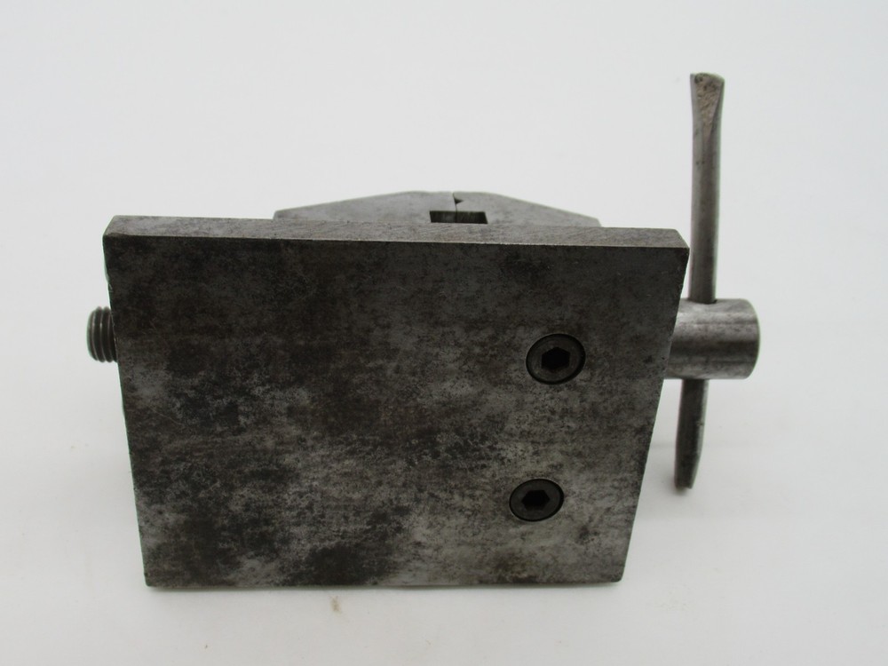 Lovely Vintage Toolmakers Milling Machine Vice 1 7/8" Jaws Apprentice Made