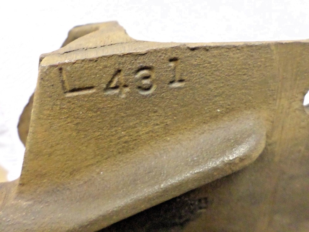 International IH Leaf Spring Hanger L-431