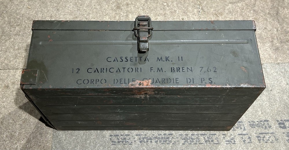 Italian Post War Brn Mag Box