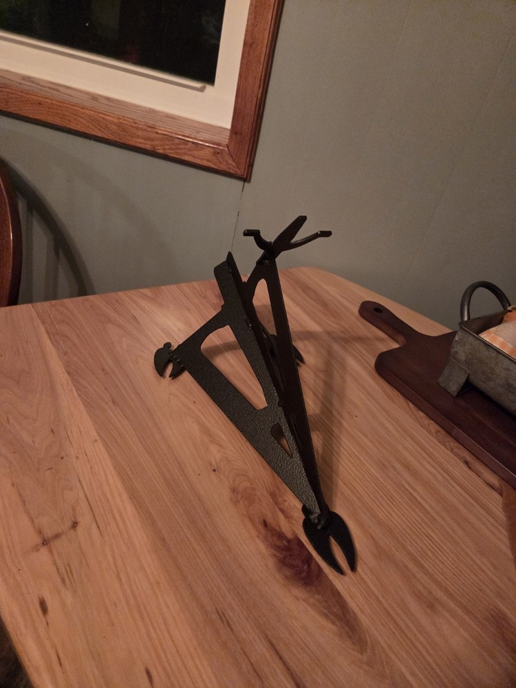 Table Top Deer Skull Hanger