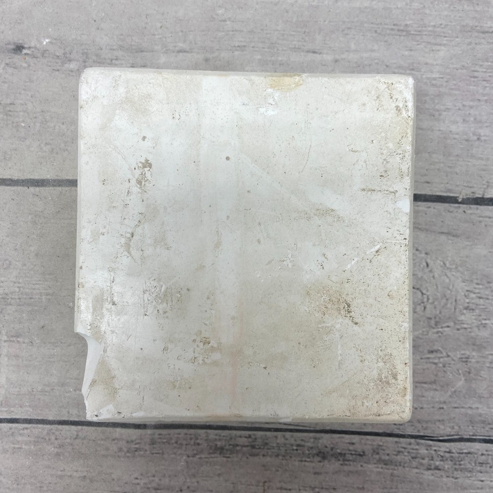 Unbranded Ceramic Casting Triangular Mold