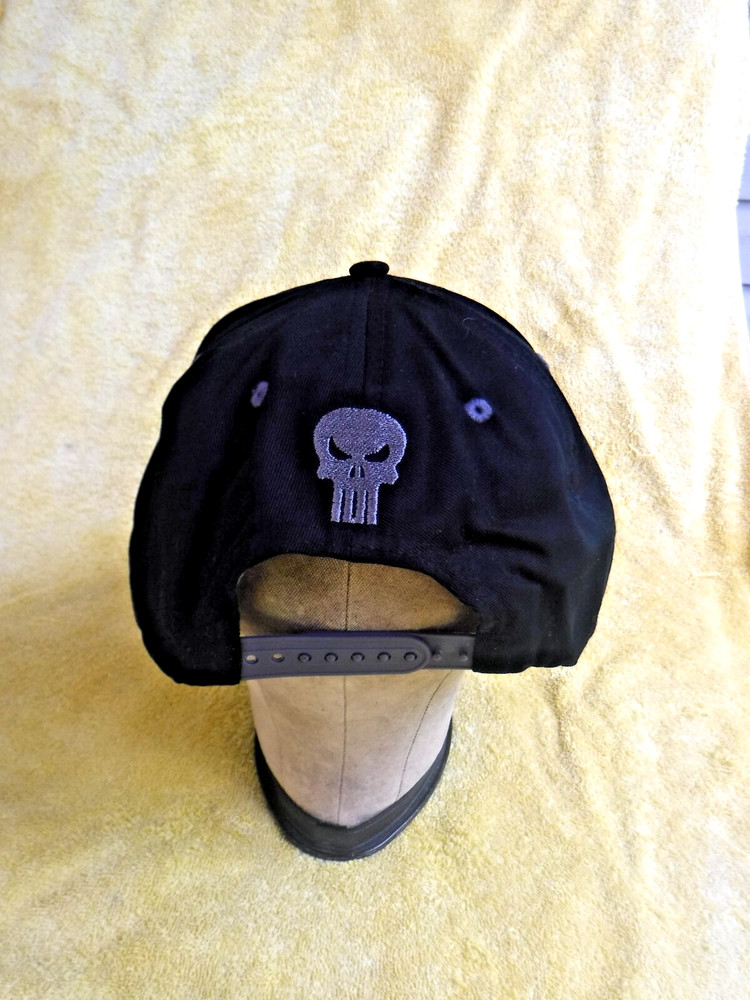 NWOT VINTAGE/OOP/DS MARVEL PUNISHER SILK SCREENED FRONT, PATCH BACK SNAP BK CAP