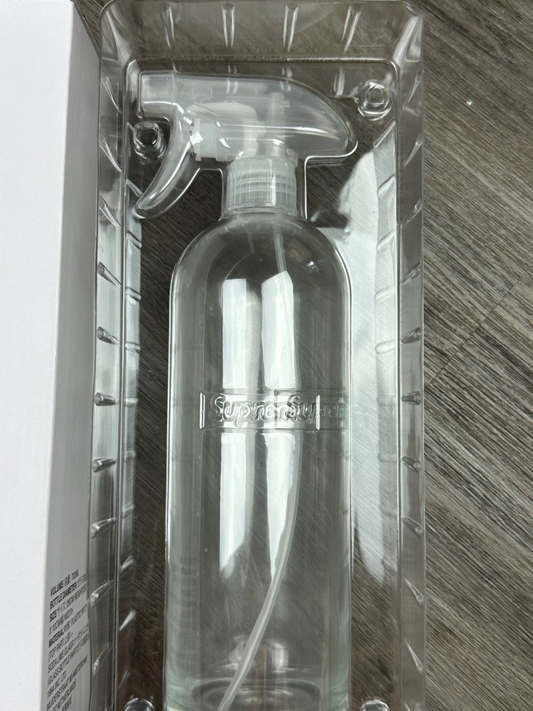 New Supreme Glass Spray Bottle Clear