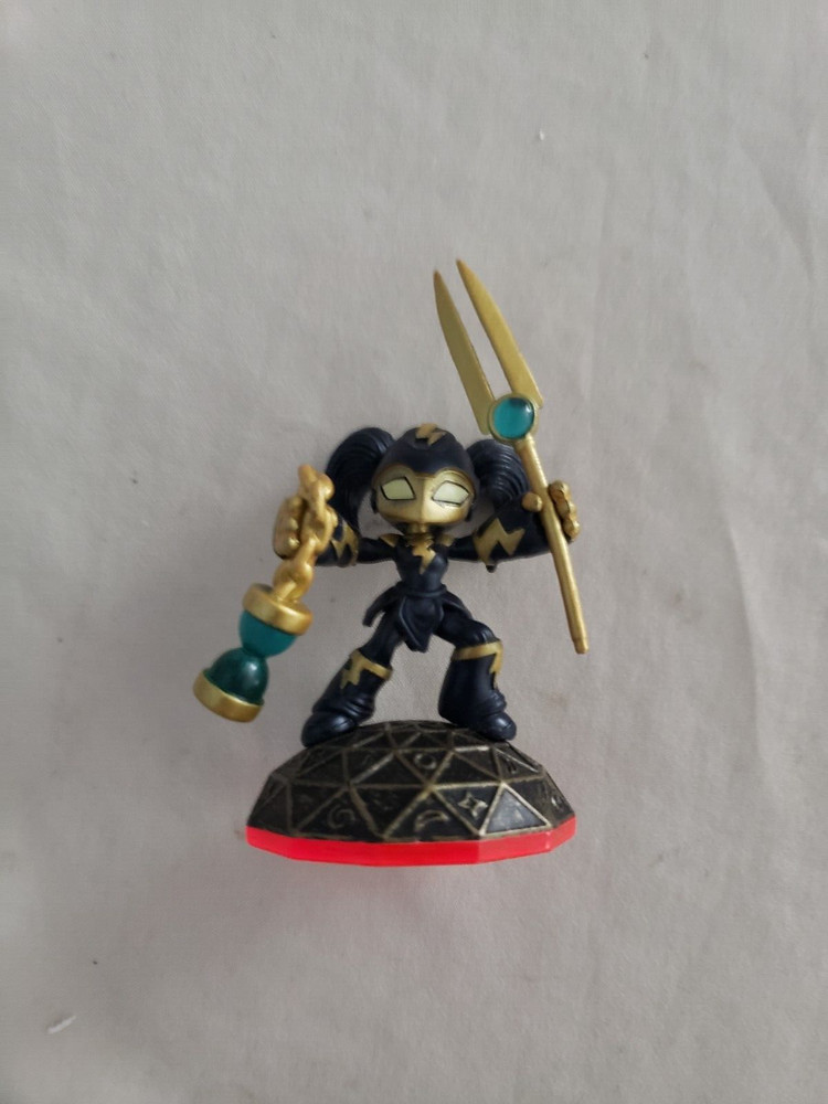 Skylanders Trap Team Legendary Deja Vu Figure