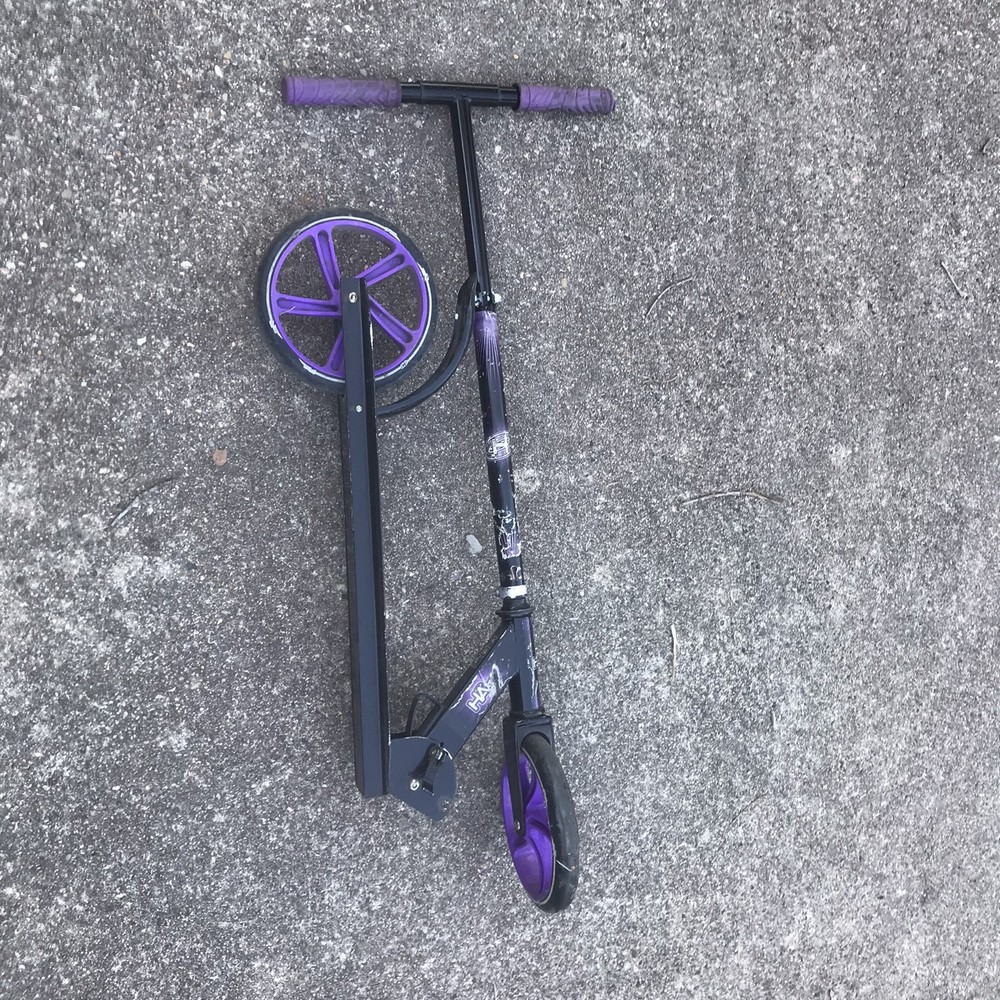 Halo Razor Kick Scooter with Height Adjusting Handles, Foldable