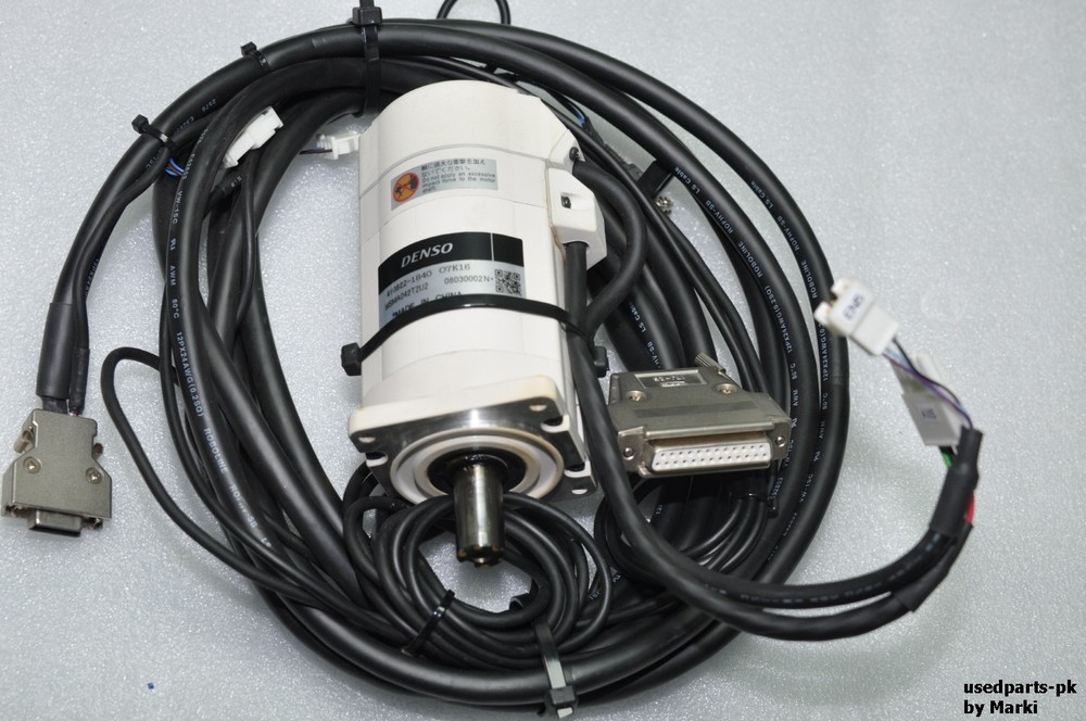 DENSO CONTROLLER RC7M-WLBA & MP7ME3P4 PENDANT & FULL CABLES & SERVO MOTOR
