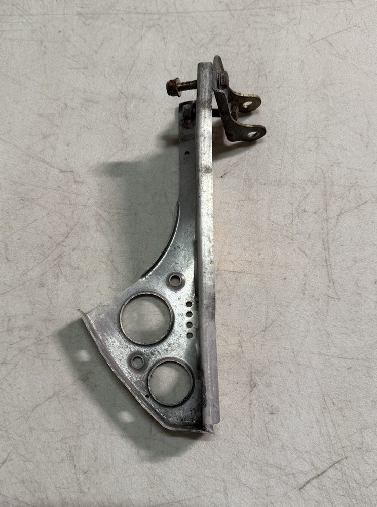 2000 2001 2002 2003 ZX LEFT FRONT BUMPER SUPPORT MXZ FORMULA SUMMIT LEGEND