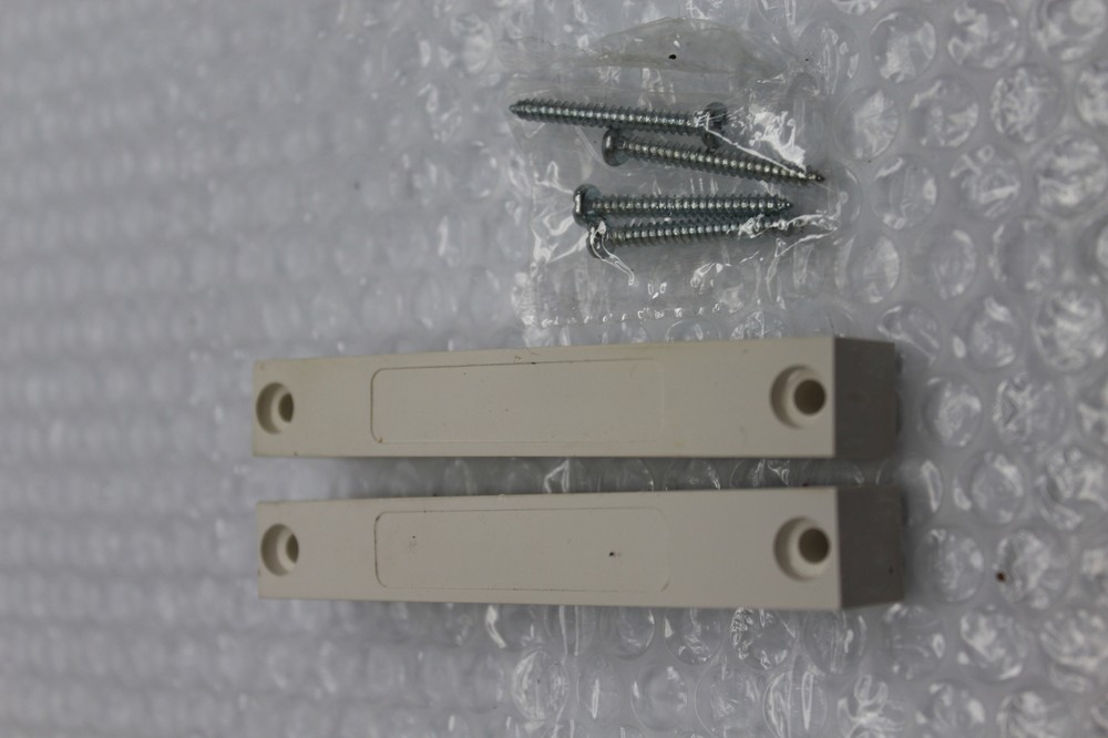 INTERLOGIX 1047T SURFACE MOUNT CONTACT NSNP