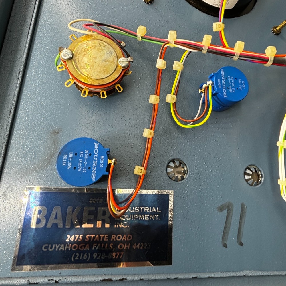 TELEDYNE ANALYTICAL INSTRUMENTS OXYGEN ANALYZER, PERCENT OXYGEN, BAKER 121631🎯