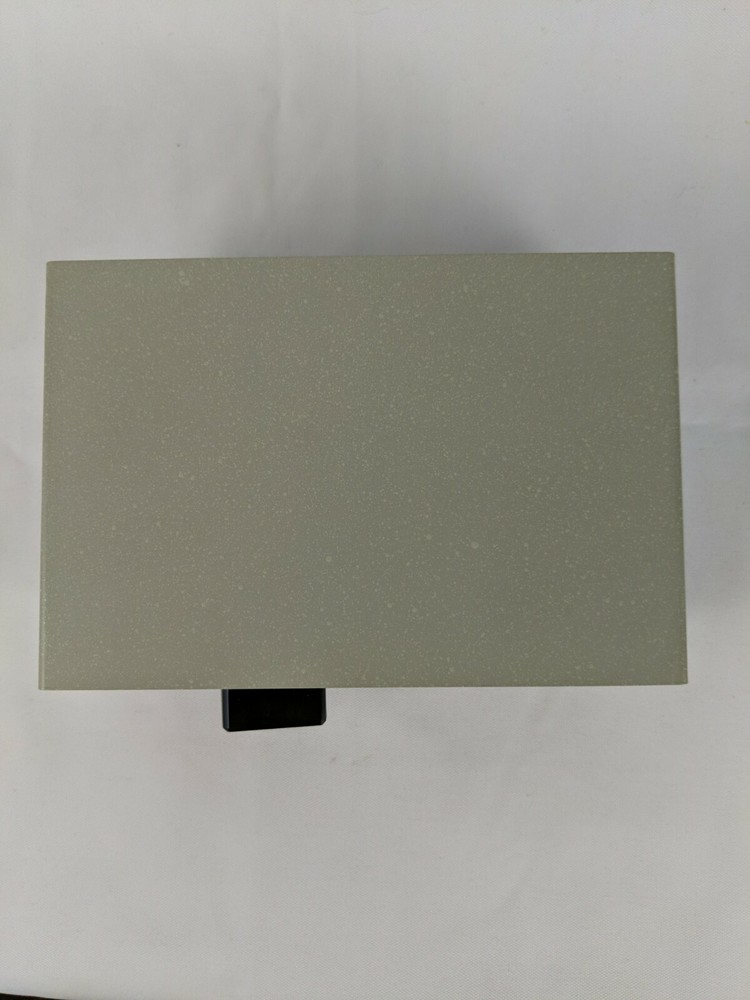 Belkin DB25 Rotary 2 Port Data Transfer Switch F1B024-E Serial/Parallel Printer