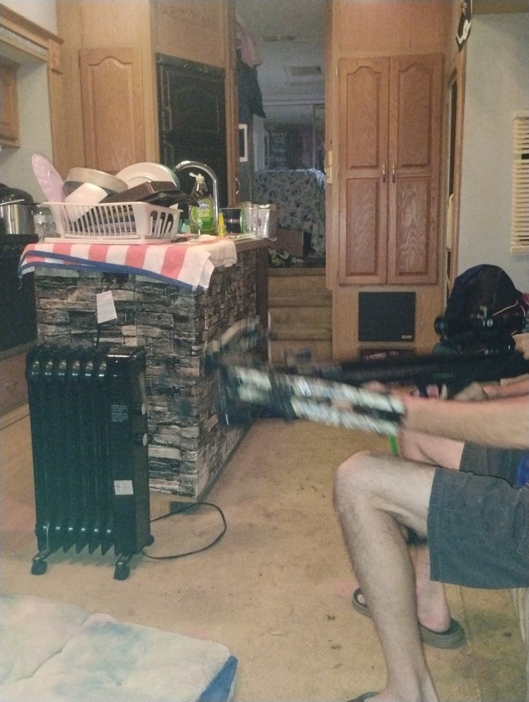 CenterPoint AXCD190FCK sniper 390 Compound Crossbow